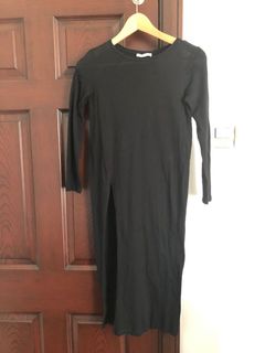 (Category: ) located in . Submitted by ninetenpreloved (Listing ID 1071752433, Image 1). Description: .