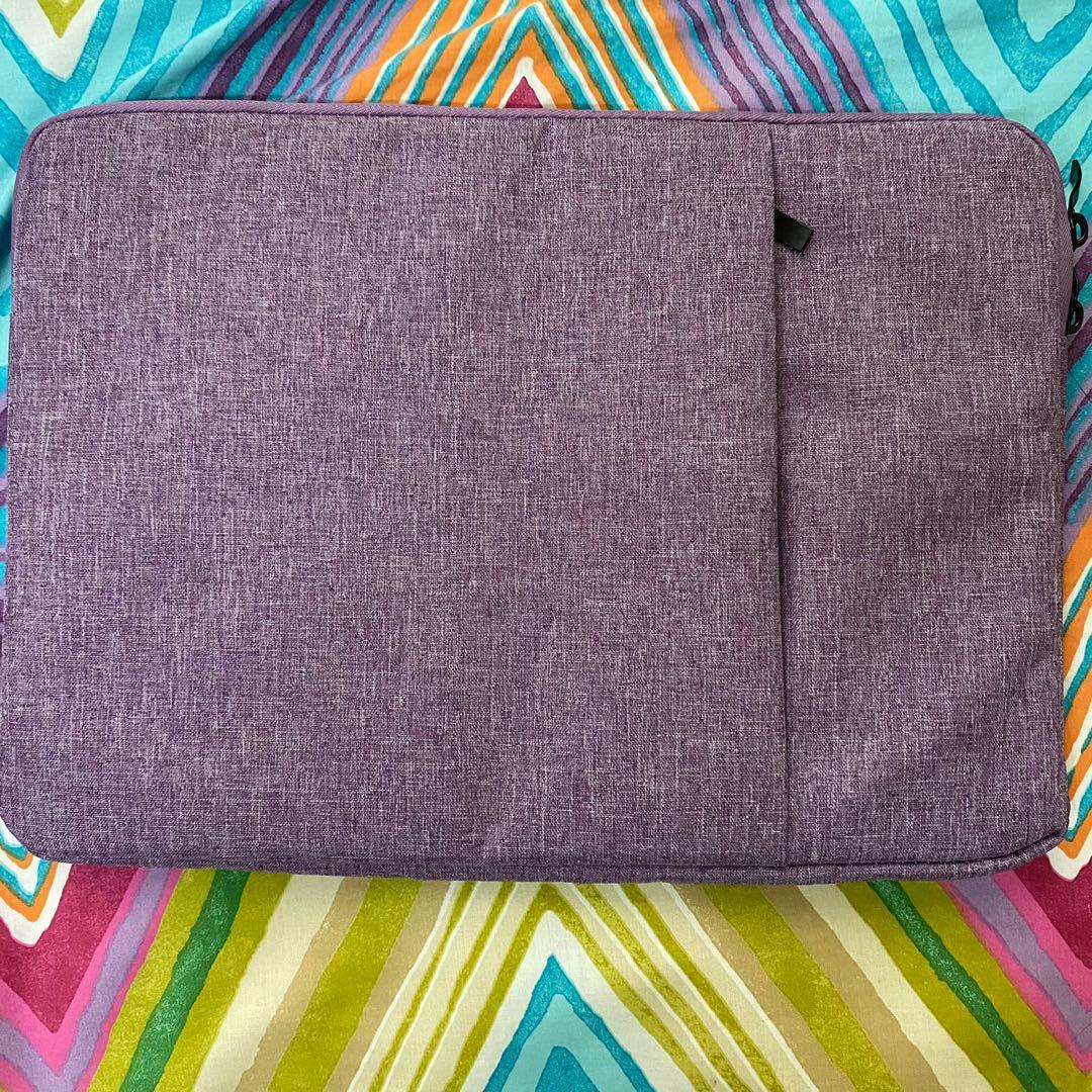 13-inch Laptop Bag Purple (Category: Laptops & Notebooks) located in Manila. Submitted by brilliantboutique (Listing ID 1071912478, Image 1). Description: .