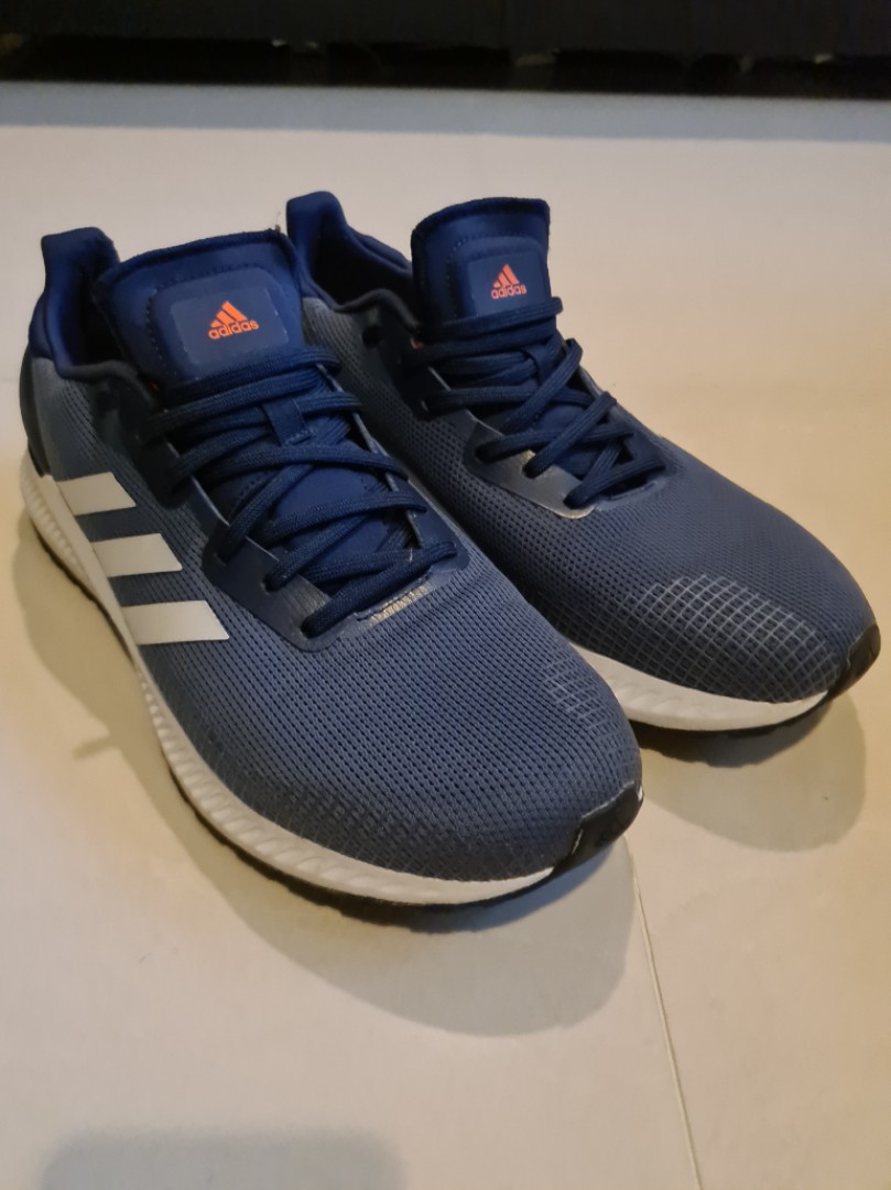 Adidas Bounce, Men's Fashion, Footwear, Sneakers on Carousell