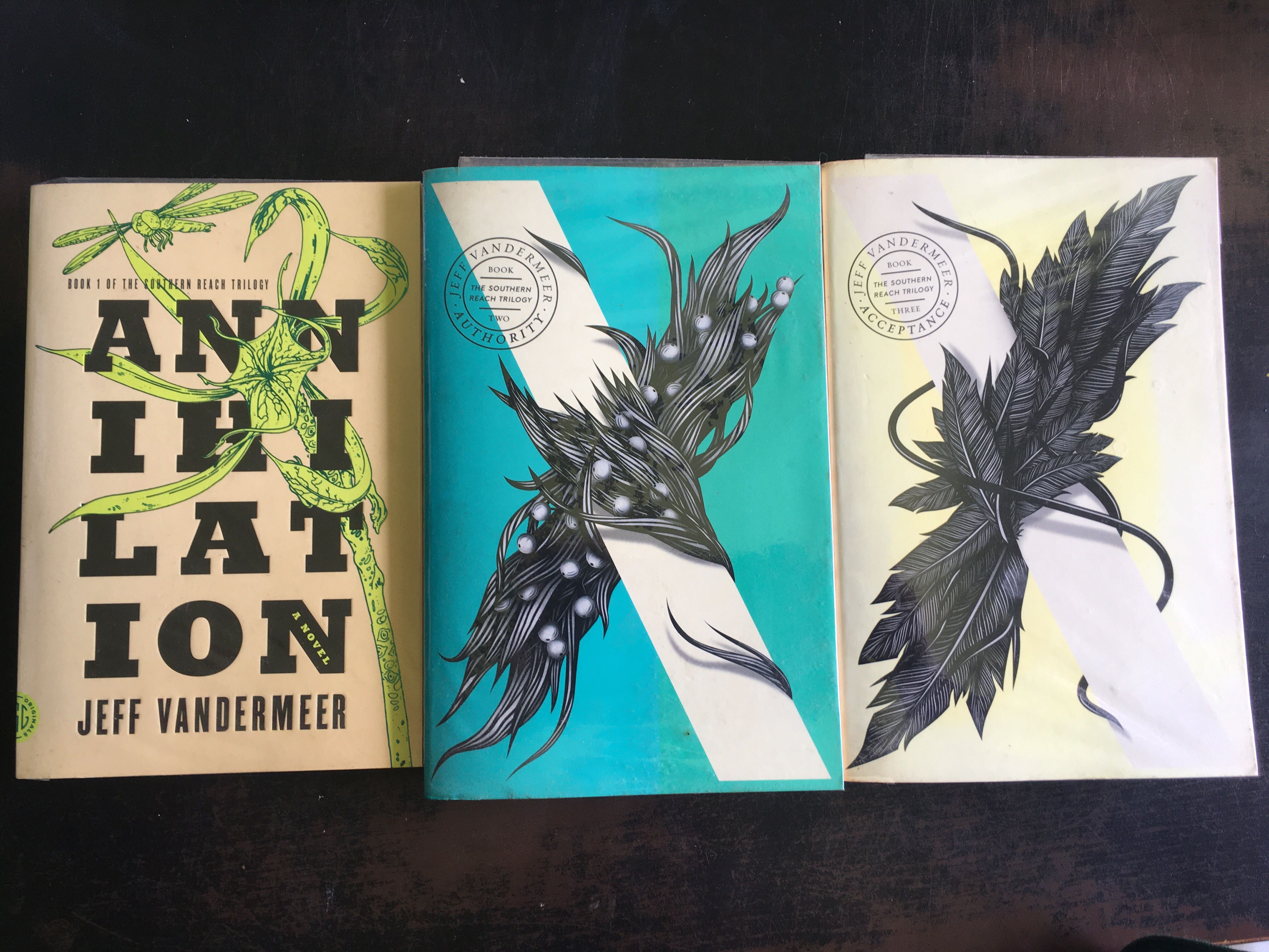 Annihilation, Authority, Acceptance (The Southern Reach Trilogy), Hobbies & Toys, Books