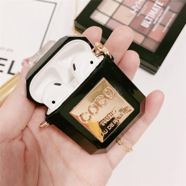 Apple AirPods 1&2 Case COCO CHANEL black edition, Mobile Phones & Gadgets,  Mobile & Gadget Accessories, Cases & Sleeves on Carousell