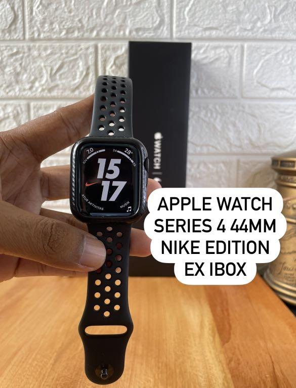 Apple Watch Series 4 44mm Nike Ex Ibox Fesyen Pria Jam Tangan Di Carousell