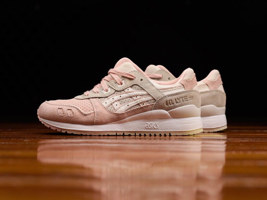 Asics tref sport store