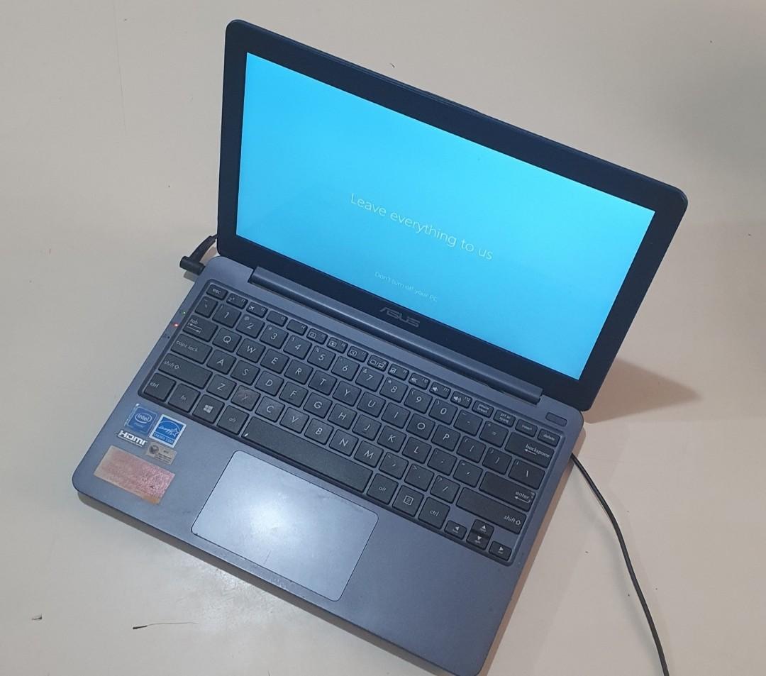 Asus laptop sales 4gb ram 500gb