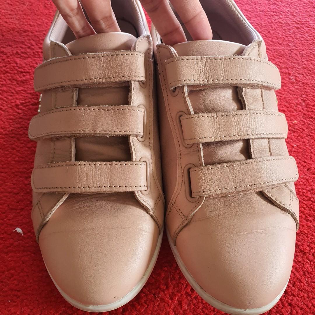 Authentic Lacoste Rey Strap Women s Fashion Footwear Sneakers on Carousell