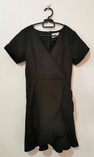 (Category: ) located in . Submitted by ts_closet (Listing ID 1072021513, Image 1). Description: .