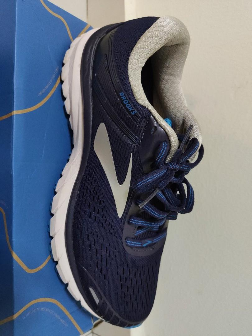 Brooks Adrenaline GTS 18 UK6 US7 running shoes Men s Fashion
