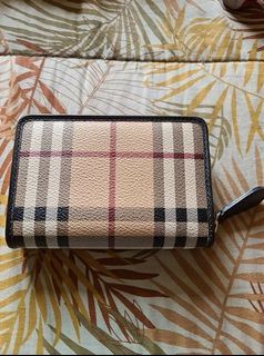 (Category: ) located in . Submitted by ashseb (Listing ID 1072091307, Image 1). Description: .