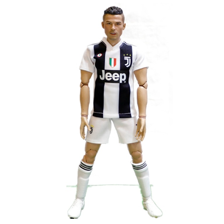 Cristiano ronaldo figurine shop