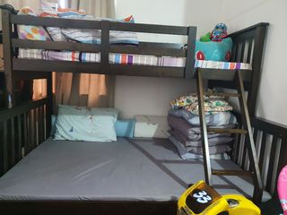 (Category: ) located in . Submitted by lovesturquoise (Listing ID 1071943014, Image 1). Description: .