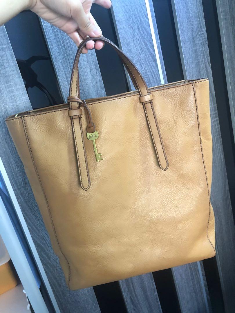 Fossil Camilla Convertible backpack