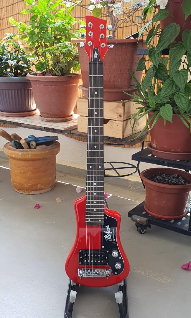 Hofner sales mini guitar