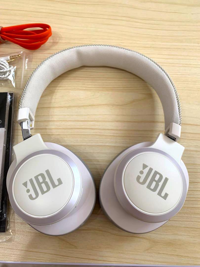 JBL Live 500BT