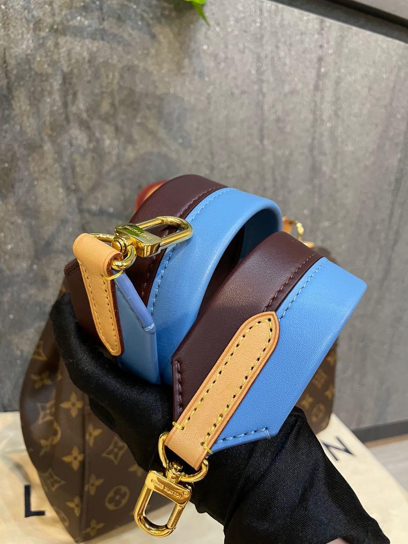 Louis Vuitton Blue Glacial Monogram Cluny MM Bag – Jadore Couture