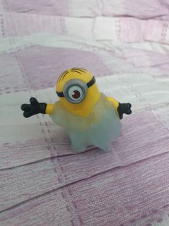 (Category: ) located in . Submitted by allaboutminions (Listing ID 1072103425, Image 1). Description: .