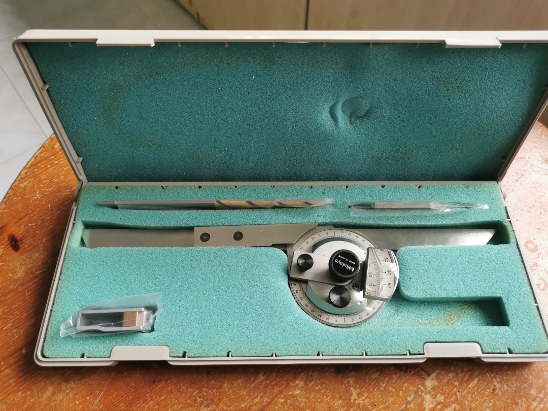 Mitutoyo Bevel Protractor 187901, Furniture & Home Living, Home