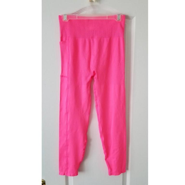 NWT! Victoria Secret PINK 'Cool & Comfy Leggings', Women's Fashion, Clothes  on Carousell