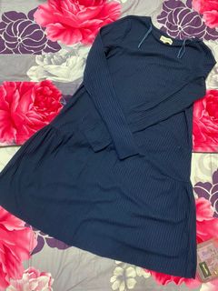 (Category: ) located in . Submitted by maniswardrobe_ (Listing ID 1072082879, Image 1). Description: .