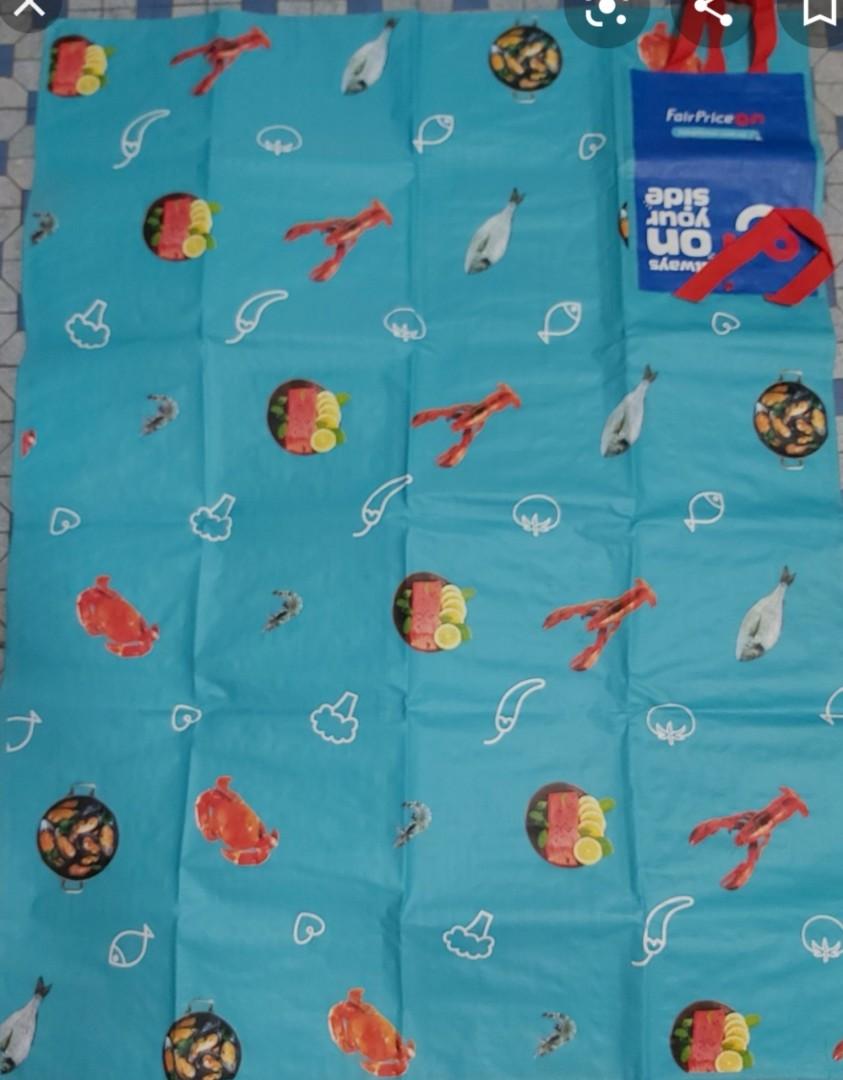 Picnic Mat Fairprice Ntuc, Everything Else on Carousell