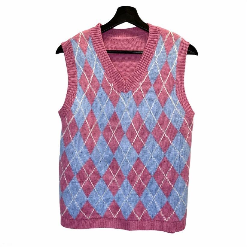 Pink Blue Argyle Sweater Vest, Women's Fashion, Coats, Jackets and  Outerwear on Carousell