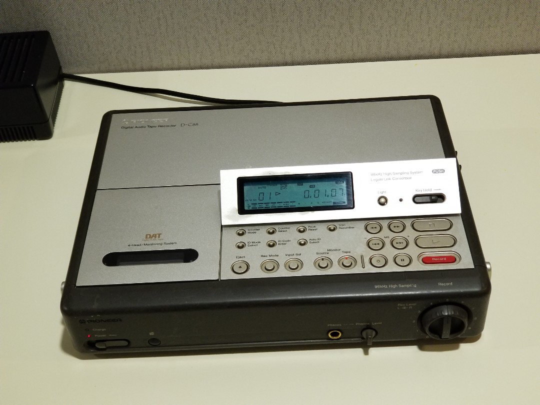 PIONEER D-C88 DAT Recorder, 音響器材, 錄音機- Carousell
