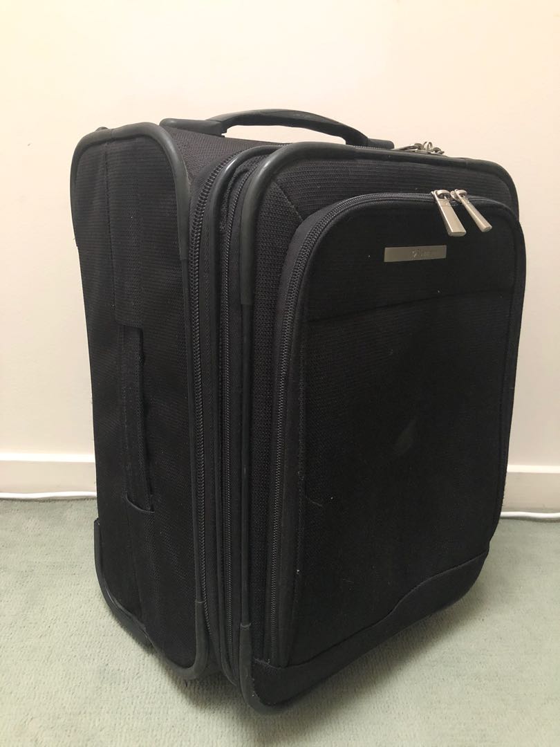 samsonite carry one