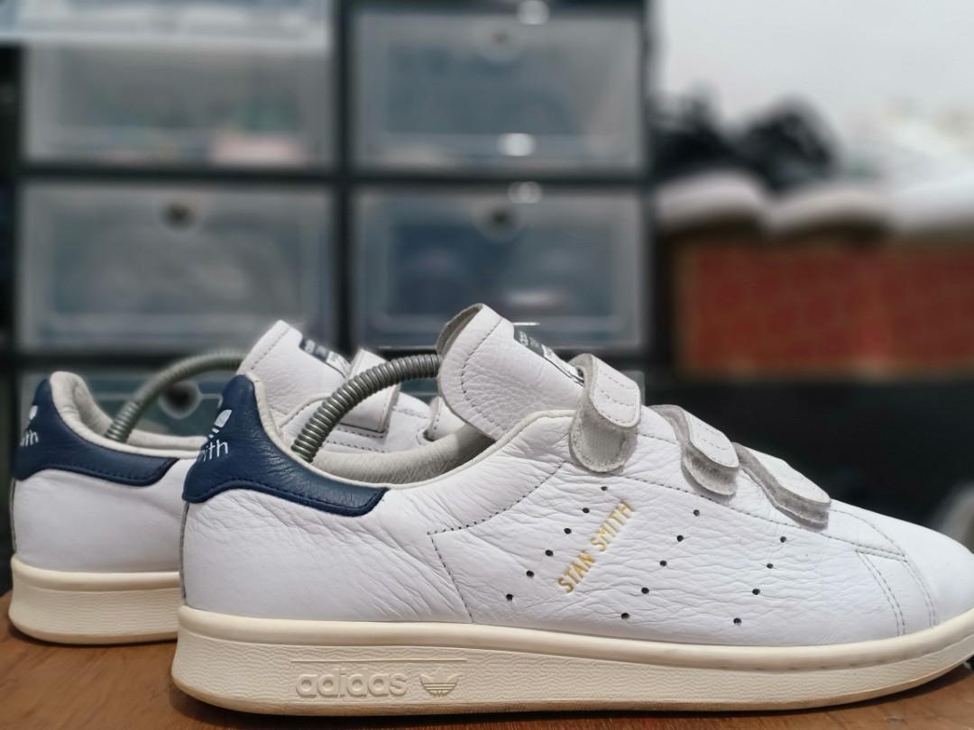 Stan smith strap on
