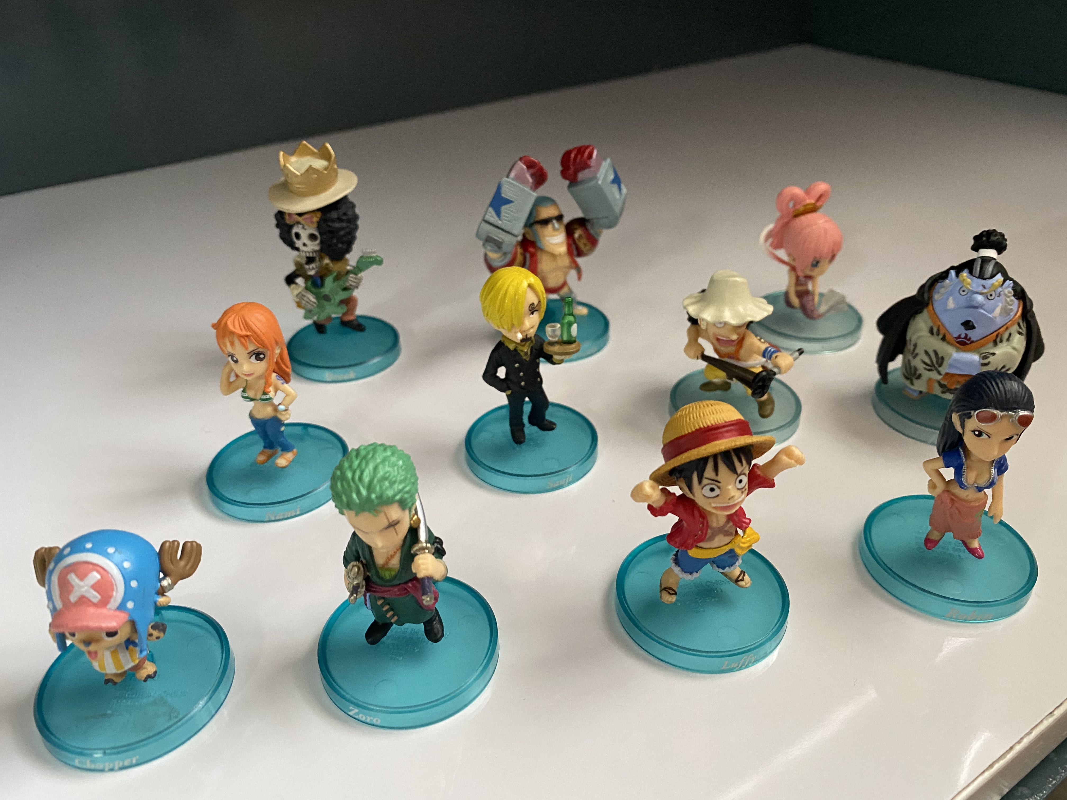 Straw hat pirate crew onepiece FC mini figures, Hobbies & Toys, Toys & Games on Carousell