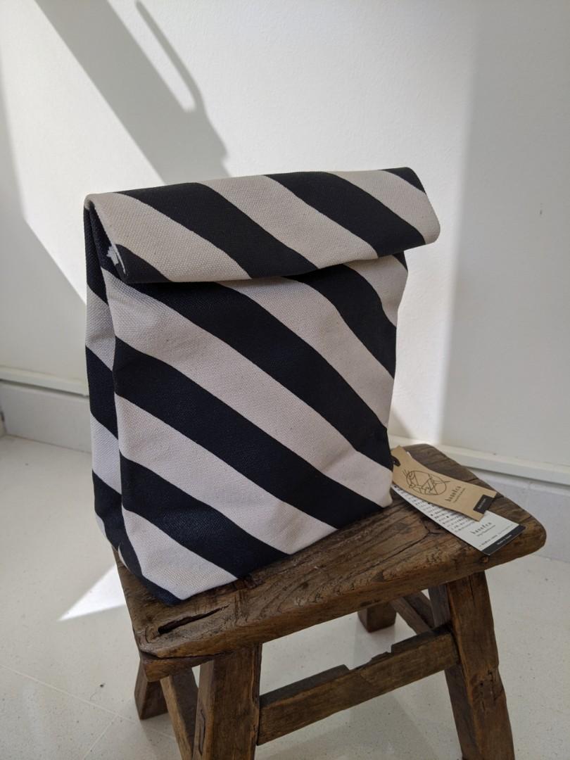 Stripe on sale clutch bag
