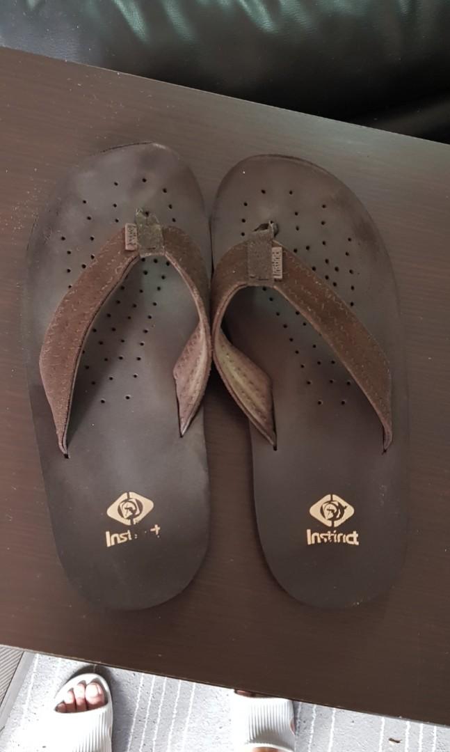 Instinct slippers online