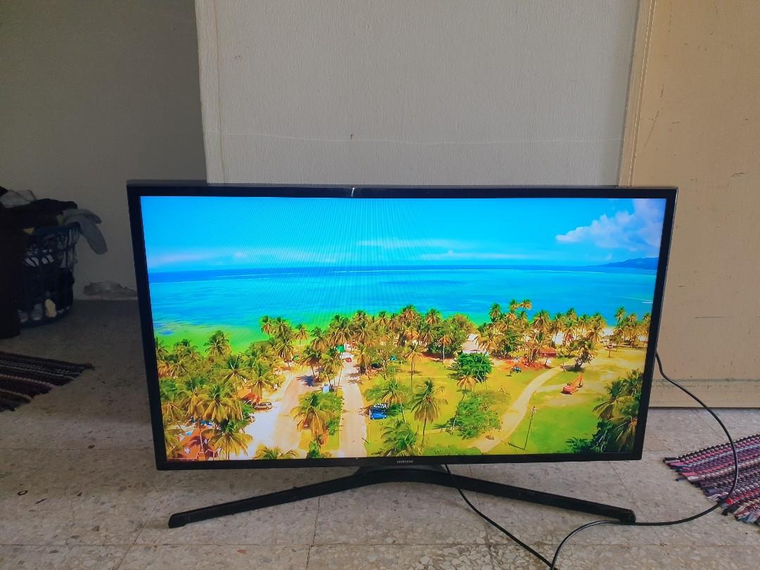 Tv Led Kartun - Vektor Led Tv Vektor Misc Vektor Gratis ...