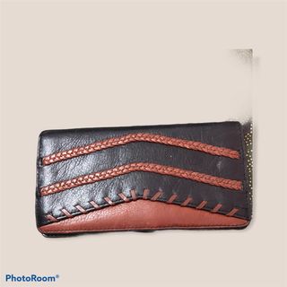 (Category: ) located in . Submitted by preloved69mim (Listing ID 1071915388, Image 1). Description: .