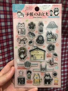 （分類：）位於 。 由 sylmaya 提交（商品編號 1072093079，圖片 1）。簡介： 。