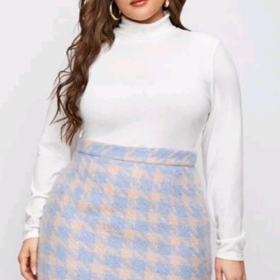 White turtleneck top plus size