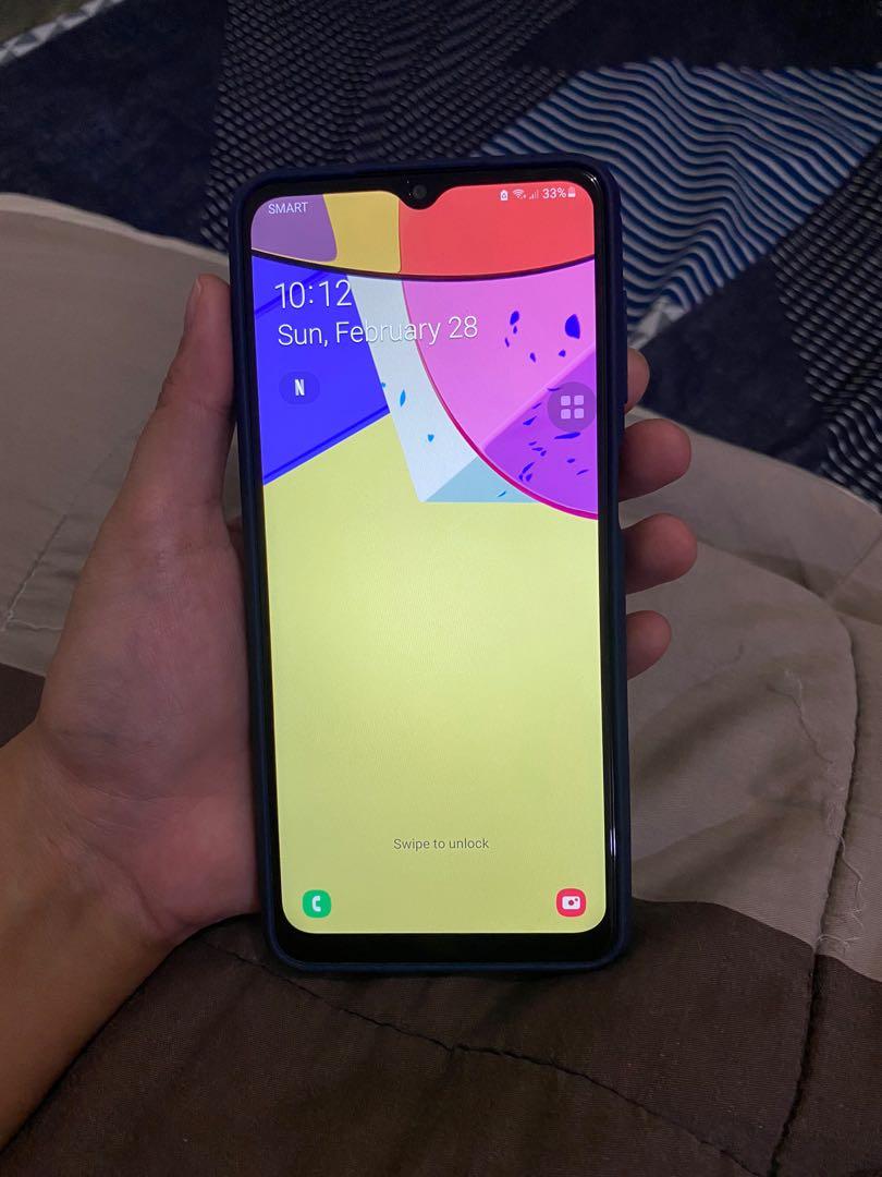 A12 (4gb/128gb) (Category: Samsung) located in Makati City. Submitted by monicasumanga (Listing ID 1072276068, Image 3). Description: - Almost brandnew - Charger included - Will not include earphones for hygienic reasons as I already used it - With tempered glass and case since Day 1 (bought from samsung store as well) RFS: Extra phone (not really using) .