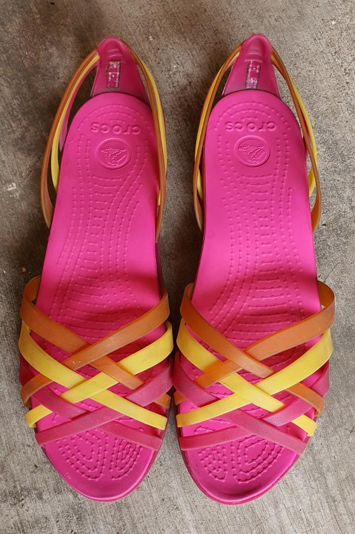Crocs women's store huarache flat
