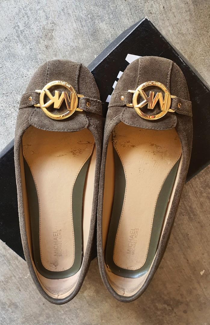 Michael kors hot sale fulton flats olive