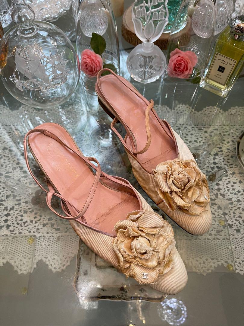 Authentic Vintage Chanel Classic Camellia Canvas Leathee Slingback