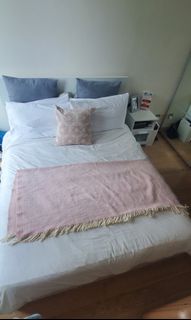 （分類：）位於 。 由 roboyler9 提交（商品編號 1072257275，圖片 1）。簡介： 。
