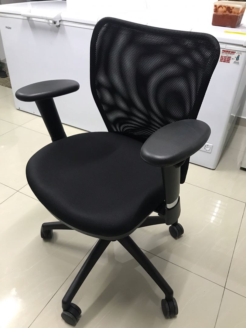 Benithem office chair 2025 price