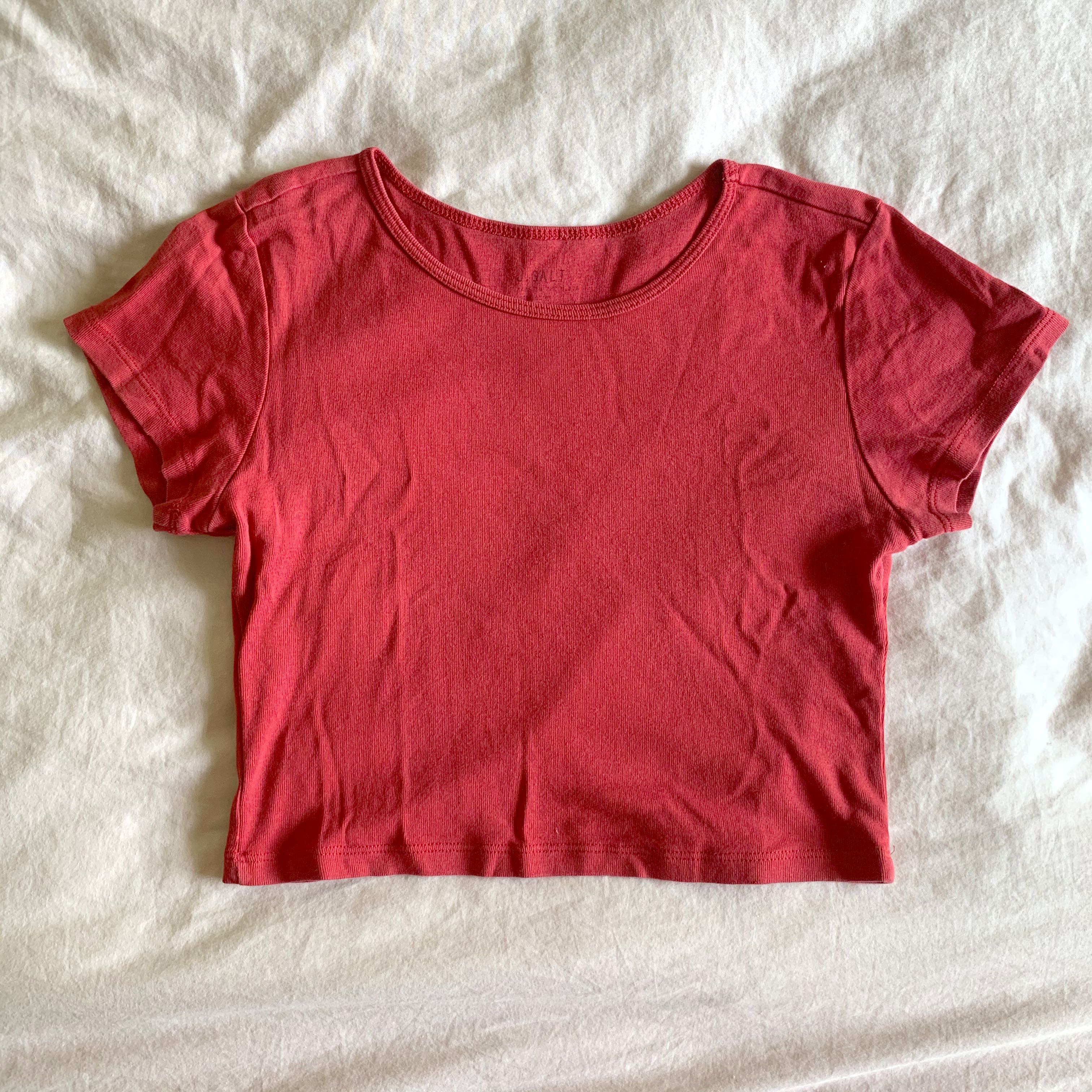 Brandy Melville red ashlyn crop top, Women's Fashion, Clothes, Tops on ...