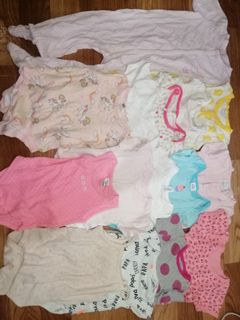 (Category: ) located in . Submitted by trendsclothes (Listing ID 1072245802, Image 1). Description: .