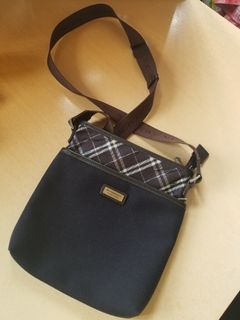 （分類：）位於 。 由 ee_ee_ 提交（商品編號 1072145403，圖片 1）。簡介： 。