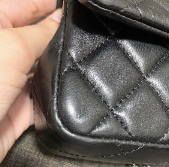 CHANEL 19 DENIM FLAP BAG 6 MONTH WEAR AND TEAR & WHAT FITS INSIDE 