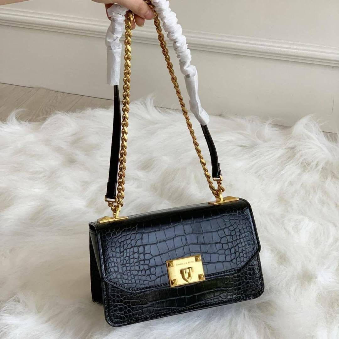 Harga tas charles deals and keith sling bag