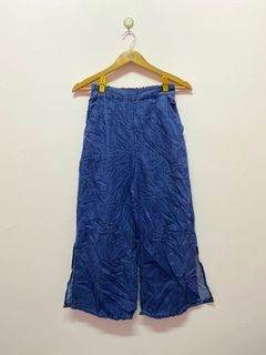 (Category: ) located in . Submitted by tkvintagestore (Listing ID 1072136707, Image 1). Description: .
