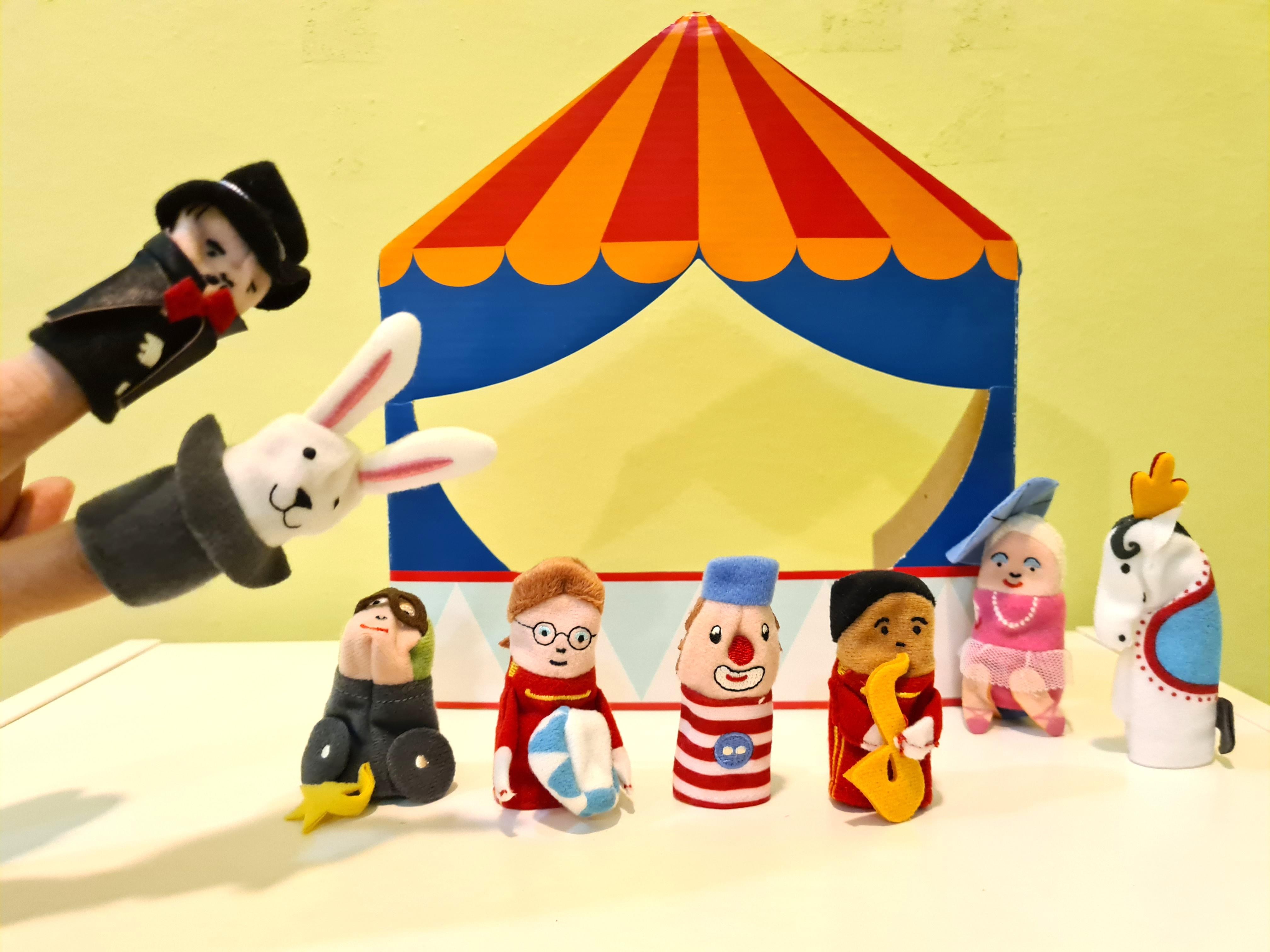 Circus deals finger puppets