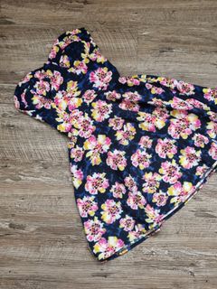 (Category: ) located in . Submitted by theselection (Listing ID 1072232647, Image 1). Description: .