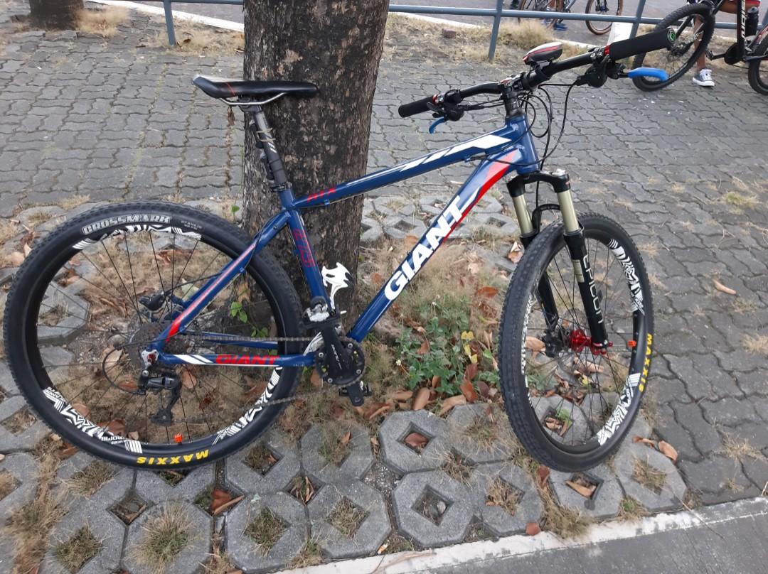 Giant atx 27.5 price hotsell