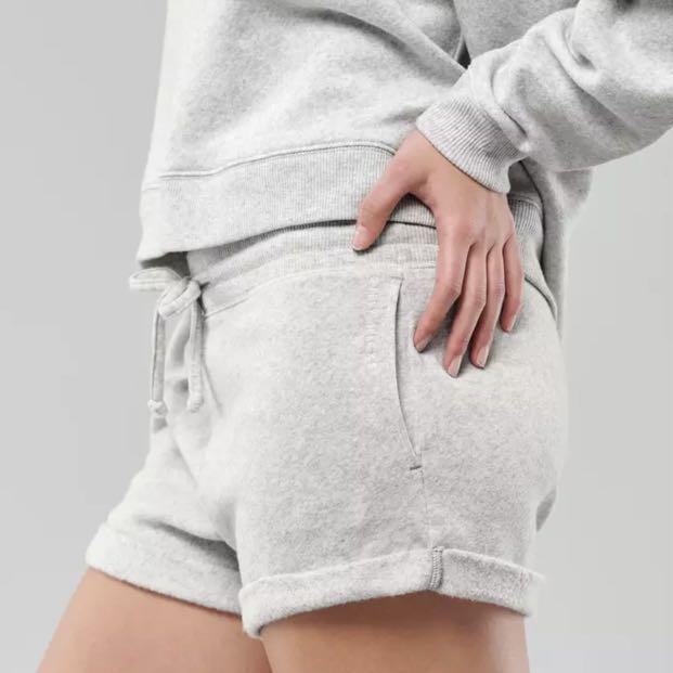 Gilly Hicks Holister Jogger Shorts Women s Fashion Bottoms